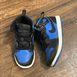 Jordan 1 Sneakers